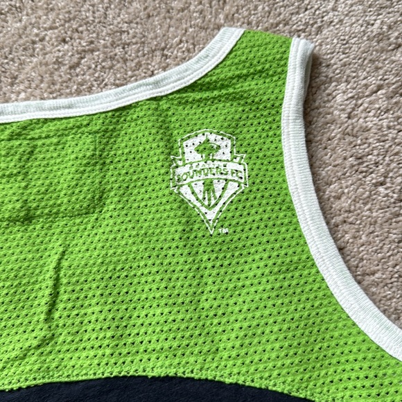 G-III 4her Sounders FC high low racer back tank top size medium - Picture 4 of 4